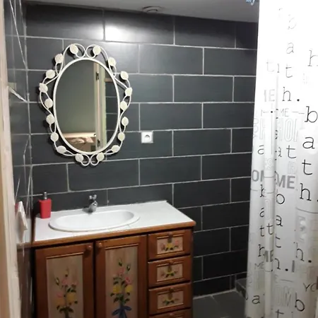 Apartament Studio Meuble Entier Proche De La Mer *